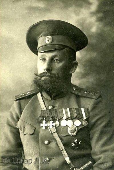 Файл:8-й стр. полк, Прапорщик с знаком 8 стрелкового полка..jpg
